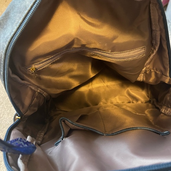 Blue book bag with matching pouch wristlet - Picture 3 of 7